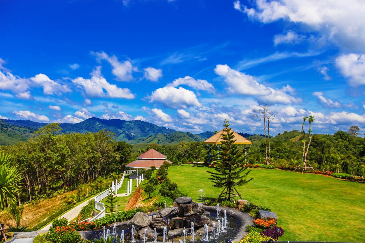 The Adventure Resort Takua Thung Eksteriør billede